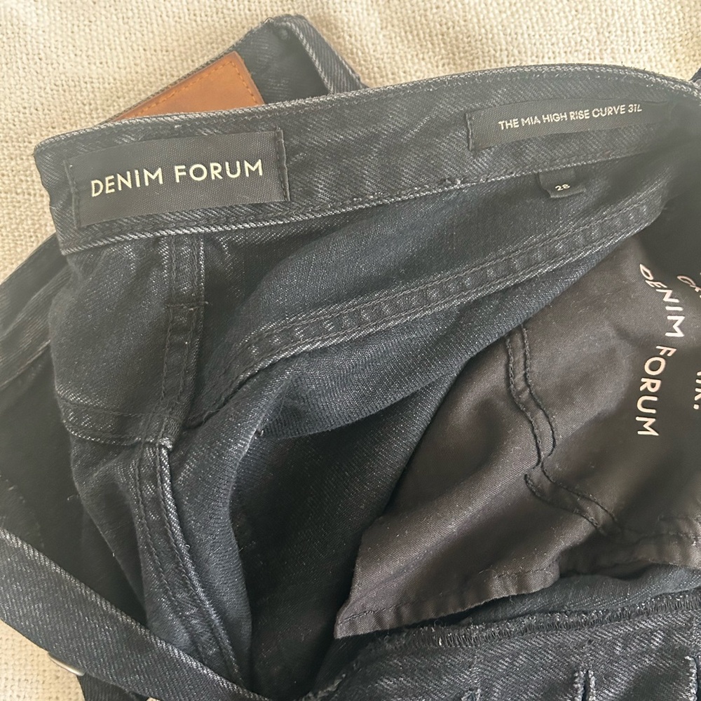 Aritzia Jeans - High rise